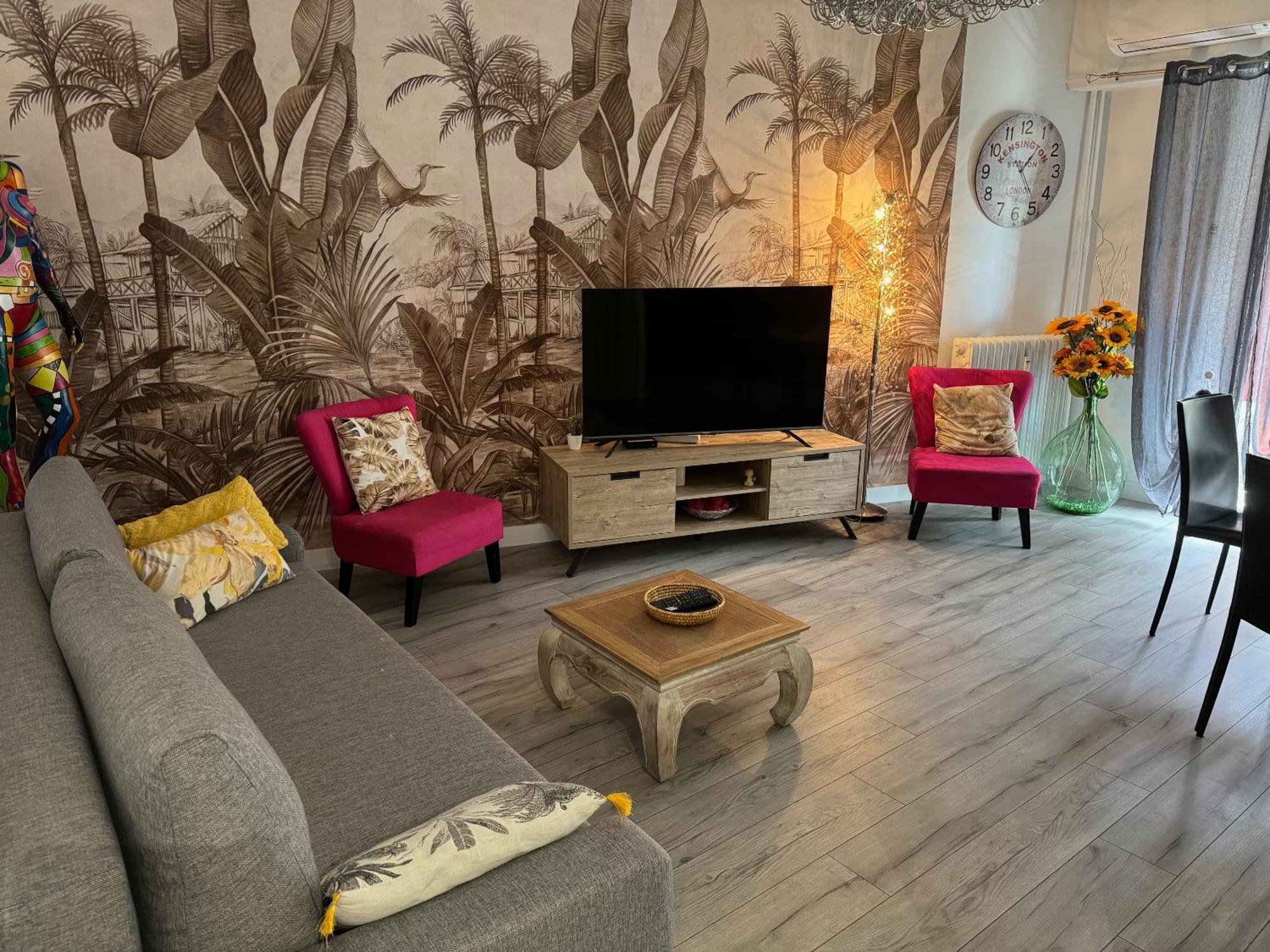 Gorgeous 2 Bedrooms Holiday Apartement ニース エクステリア 写真